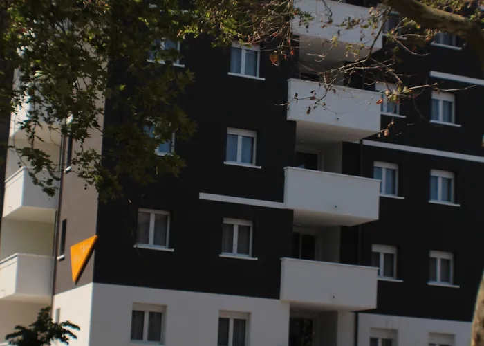 Nero D'avorio & Apartmanhotel Rimini