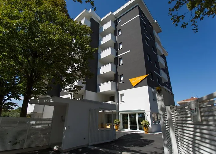 Apart Otel Nero D'avorio &