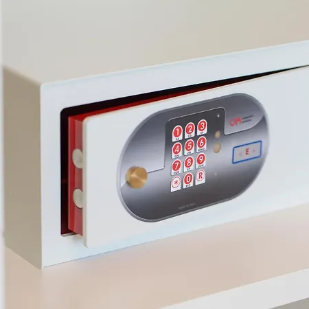 Nero D'avorio & 4* Rimini