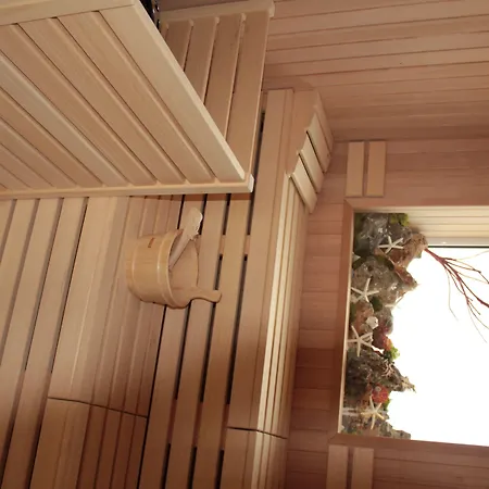 Aparthotel Nero D'avorio & 4*