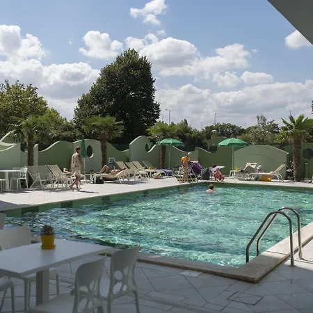 Appart hôtel Nero D'avorio & 4*