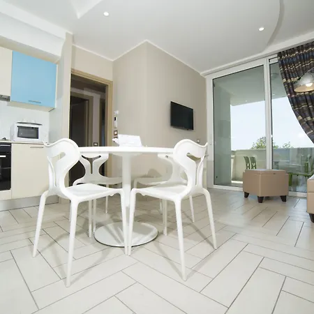 Nero D'avorio & Rimini