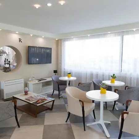 Nero D'avorio & Ξενοδοχείο με διαμερίσματα Ρίμινι